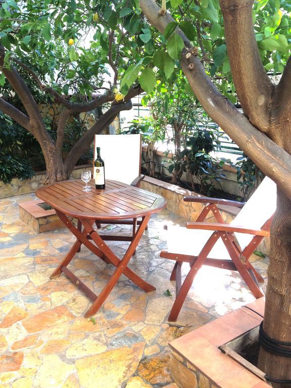 Magnolia Residence Mytilene Luaran gambar